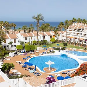 3 50m From The Americas Promenade With Heated Pool Appartamento