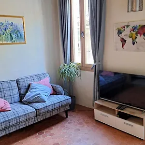 Renovated Fully Equipped Studio For 2 To 4 Pers Appartement La Ciotat